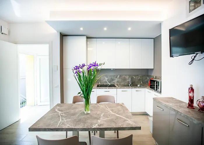 아파트 Benzi16 코모