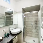 Benzi16 Apartamento