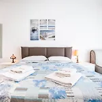 Benzi16 Apartamento Como